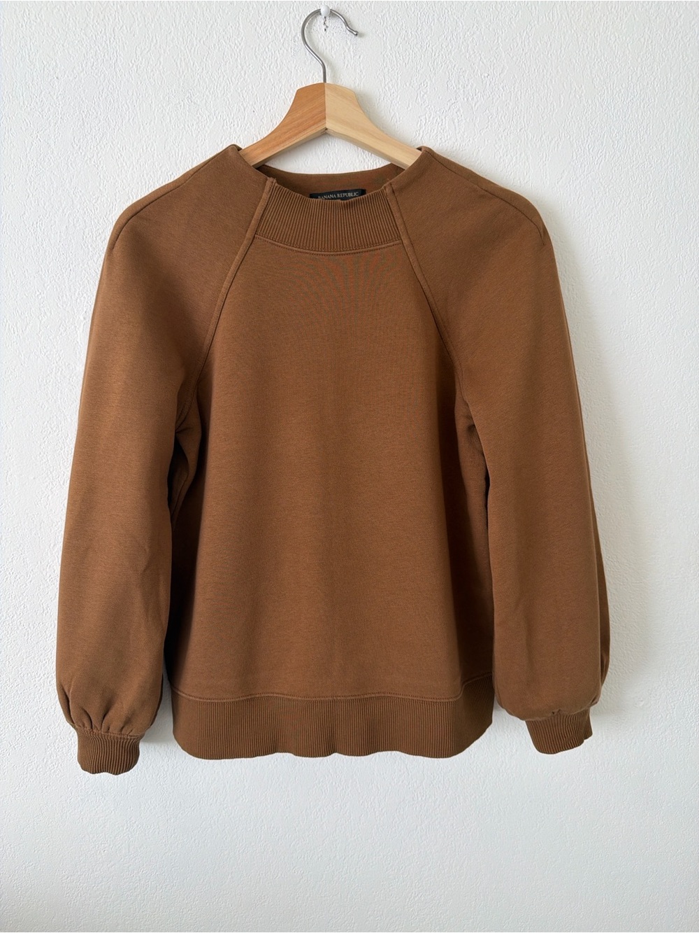 Banana Republic Men's Crewneck Sweatshirt in Cognac Brown